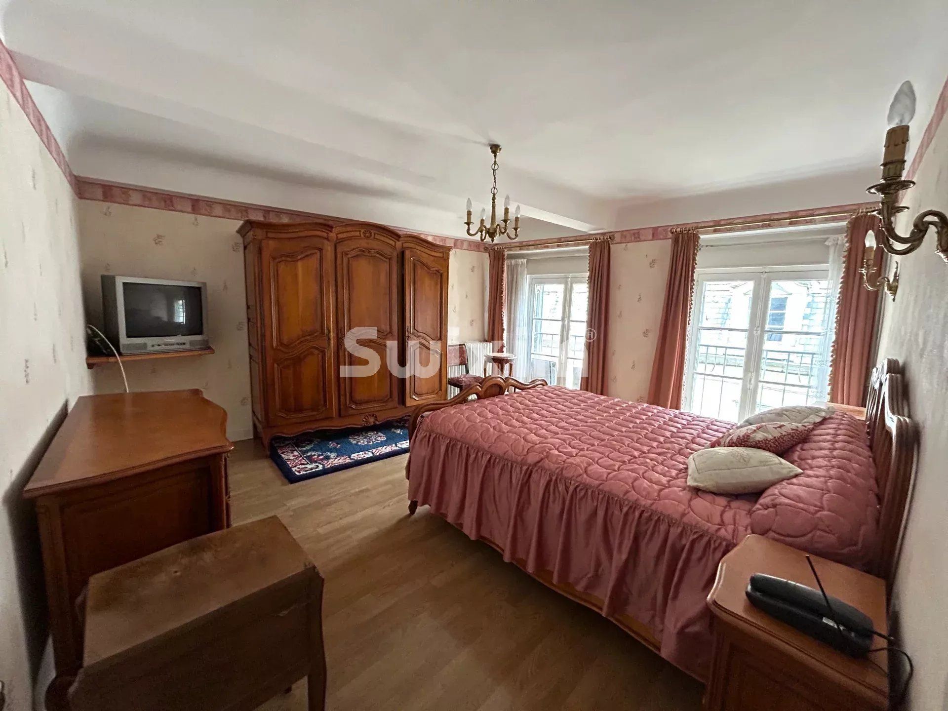 casa 6 Salas en venta en Avallon (89200)