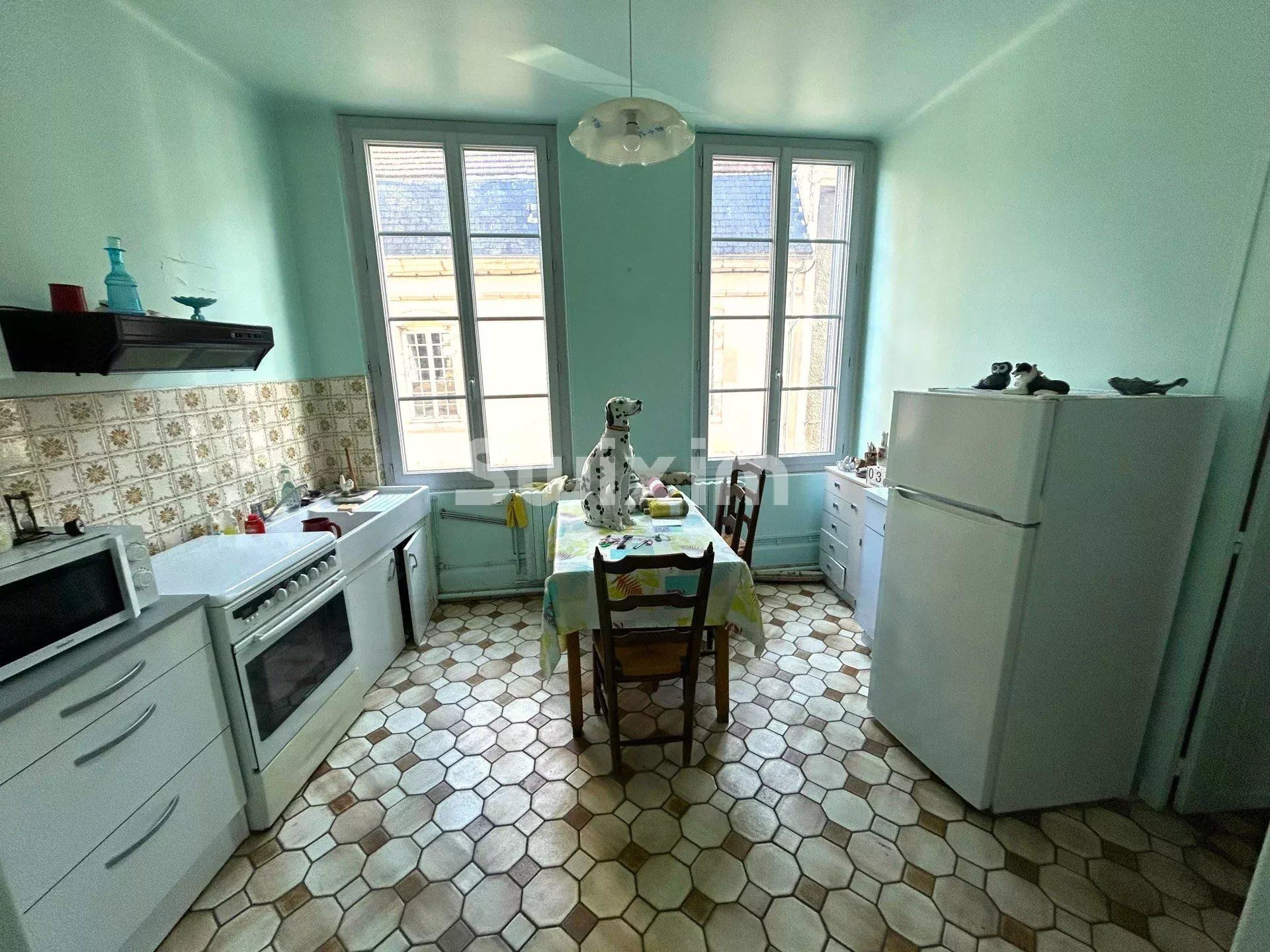 casa 6 Salas en venta en Avallon (89200)