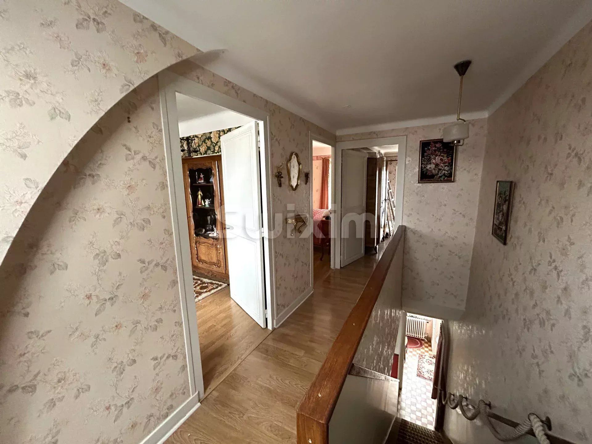 casa 6 Salas en venta en Avallon (89200)