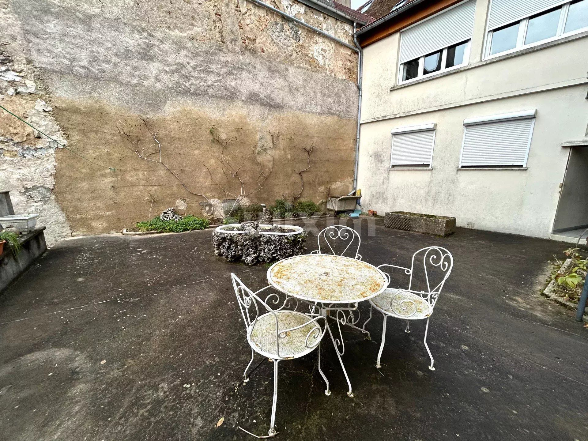 casa 6 Salas en venta en Avallon (89200)