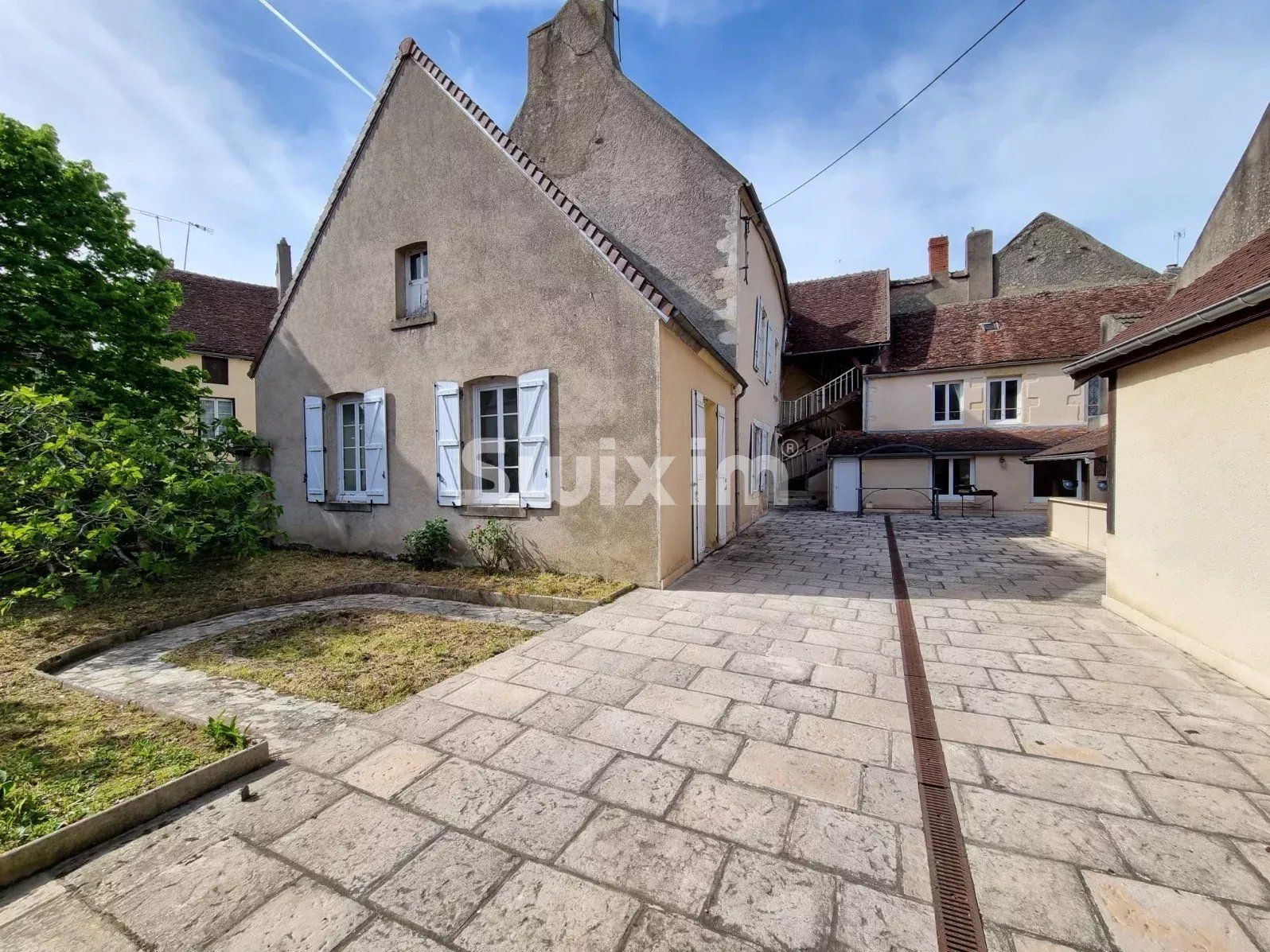 haus 12 Zimmer zum verkauf auf Varzy (58210)