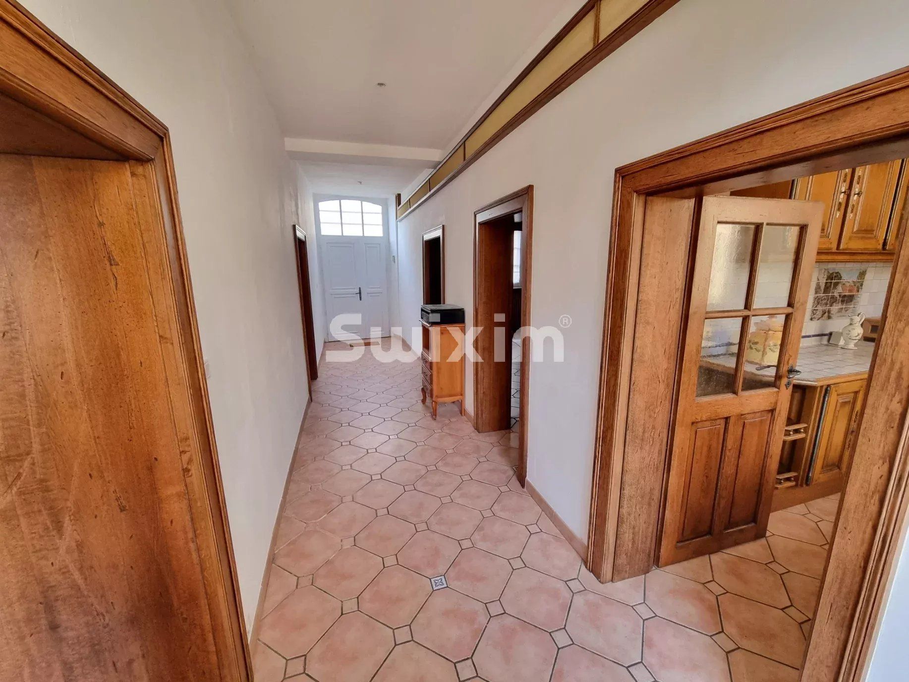 casa 12 Camere in vendita su Varzy (58210)