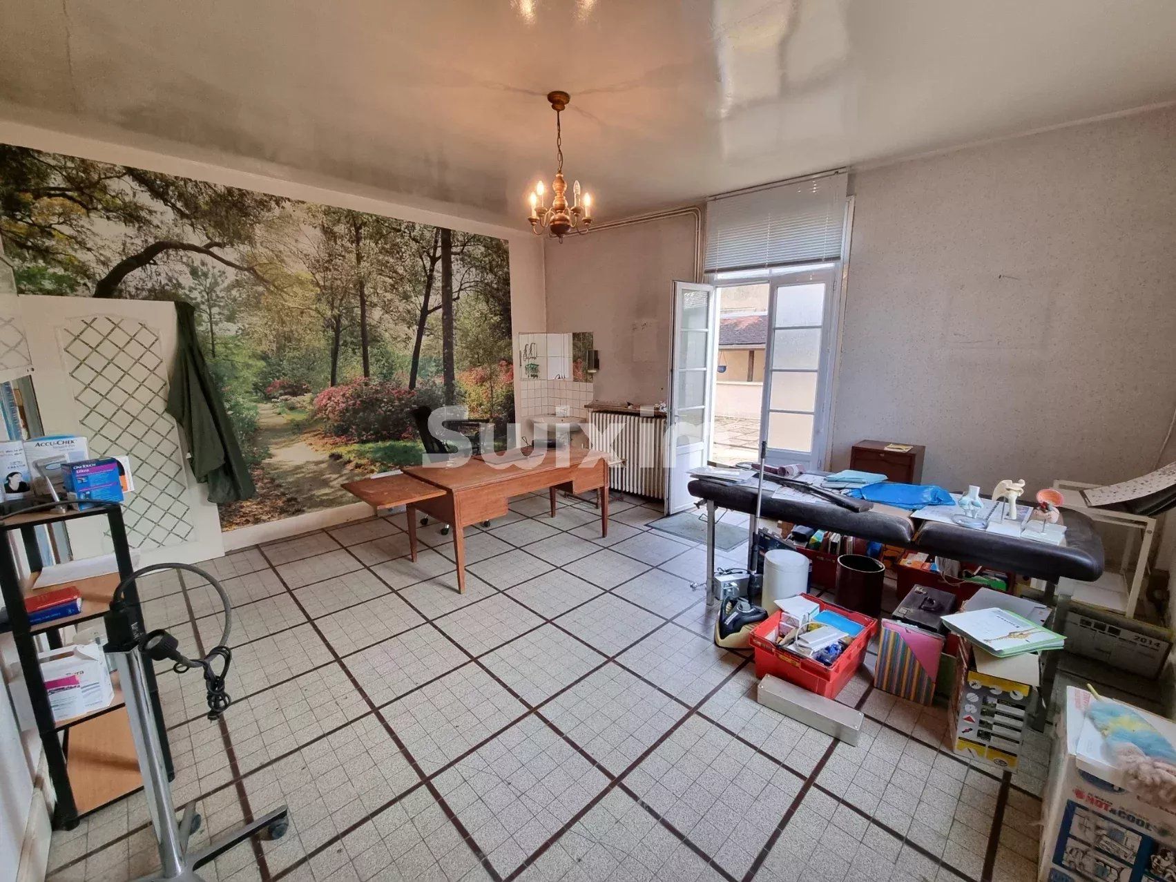 propiedad 12 Salas en venta en Varzy (58210)