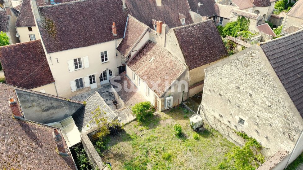 Vente Maison Varzy 12&nbsp;Pièces 225&nbsp;m²