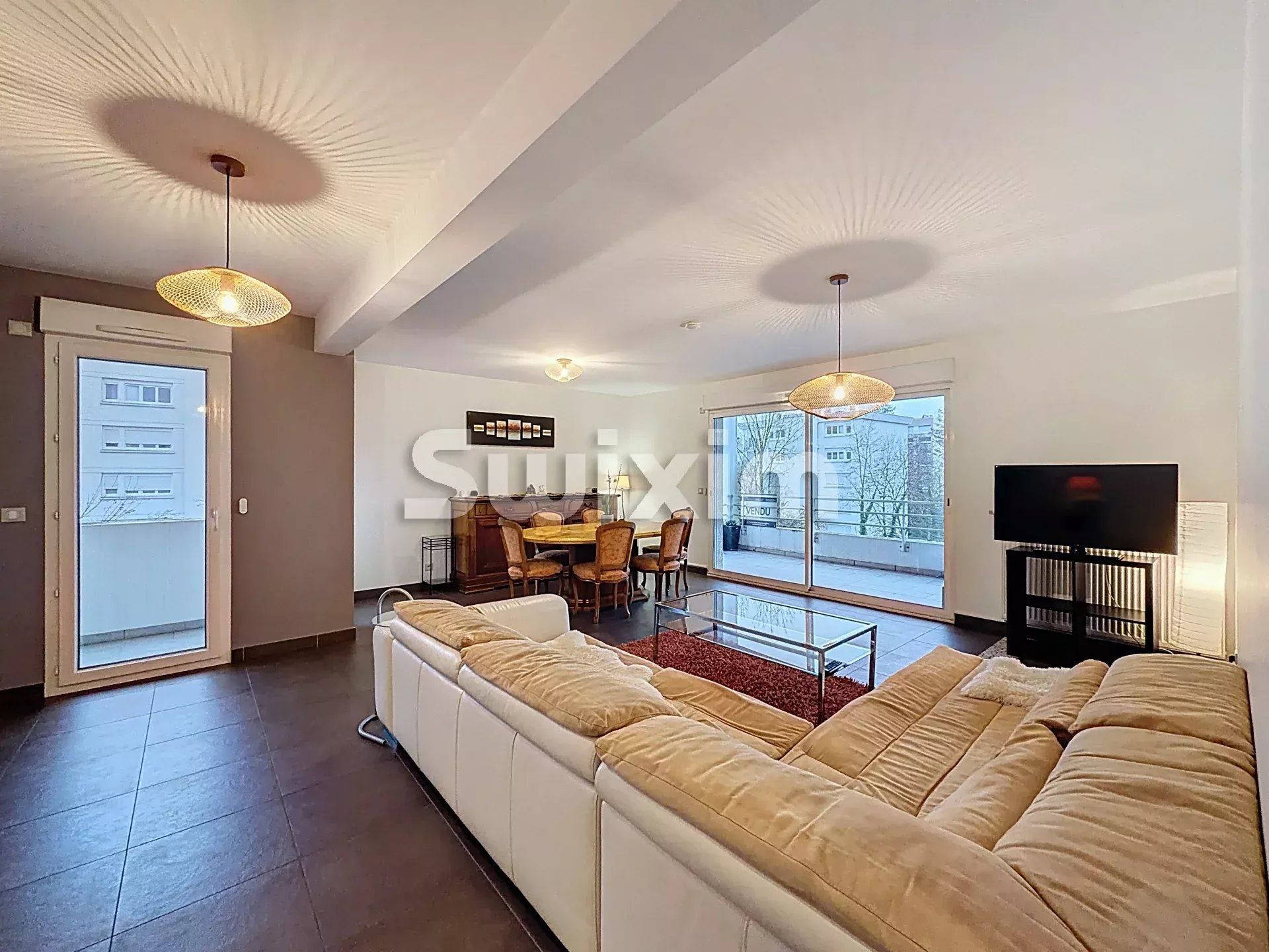 apartamento 3 Salas en venta en Ferney-Voltaire (01210)