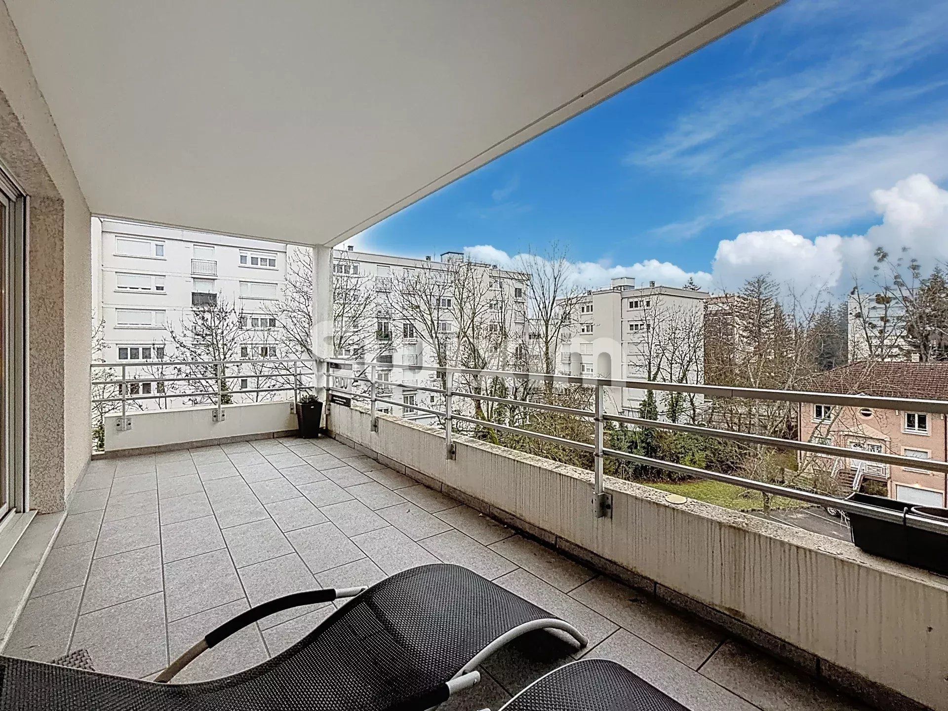 apartamento 3 Salas en venta en Ferney-Voltaire (01210)