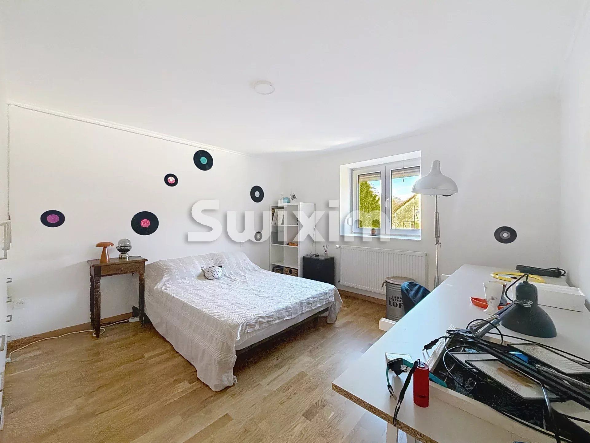 apartamento 5 Quartos para venda sobre Gex (01170)