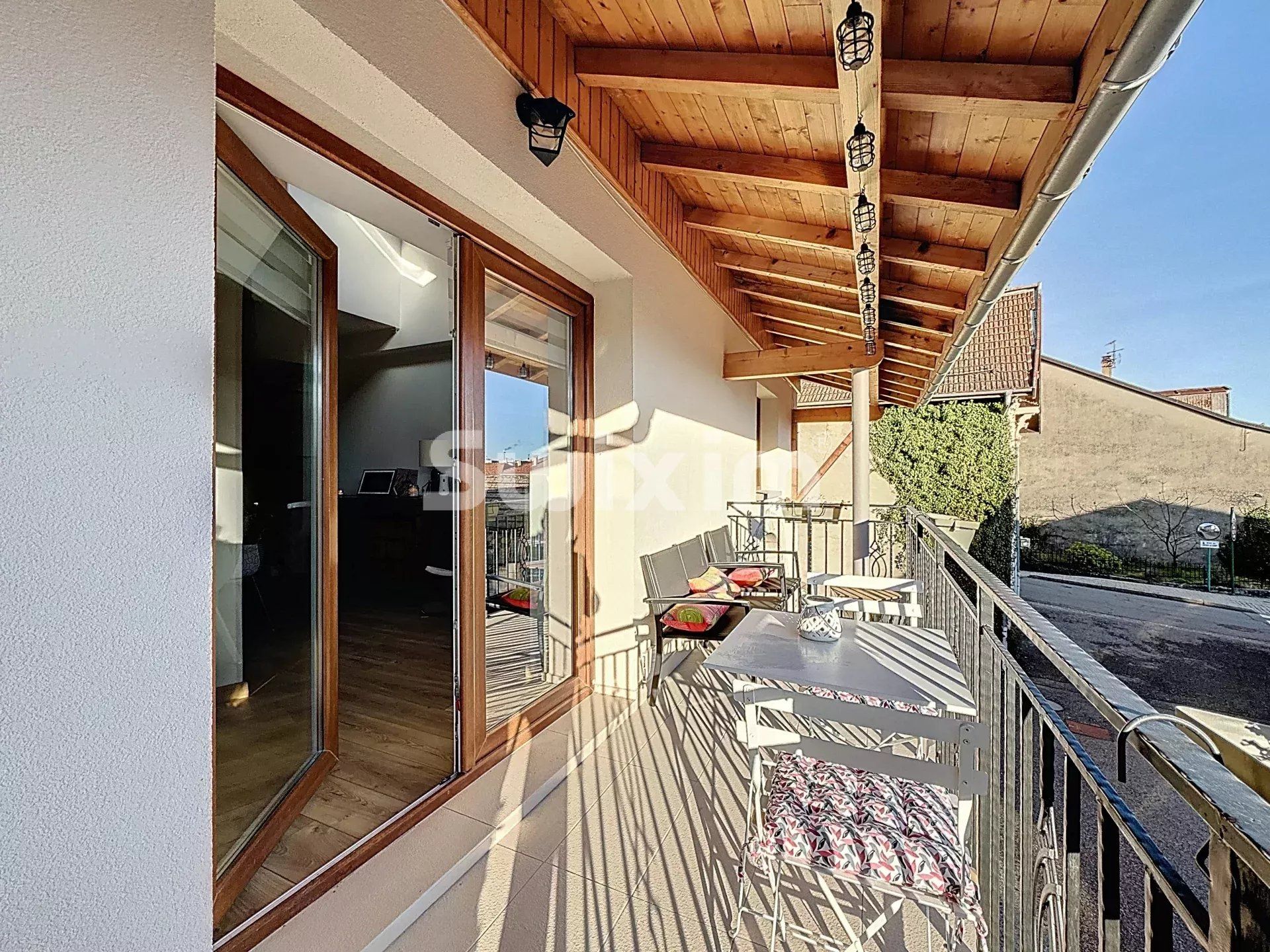 appartamento 5 Camere in vendita su Gex (01170)