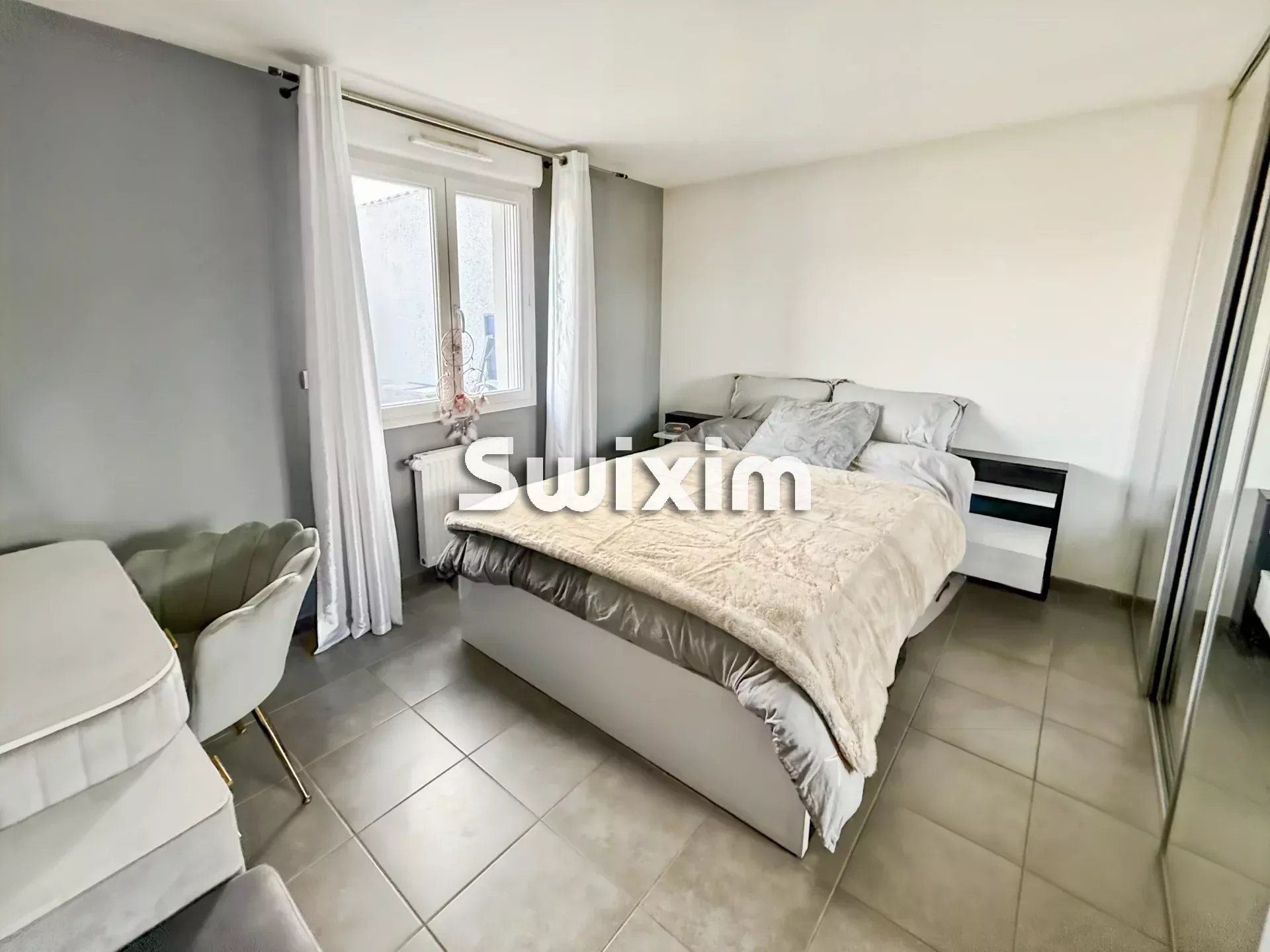 casa 5 Quartos para venda sobre Pierrelatte (26700)