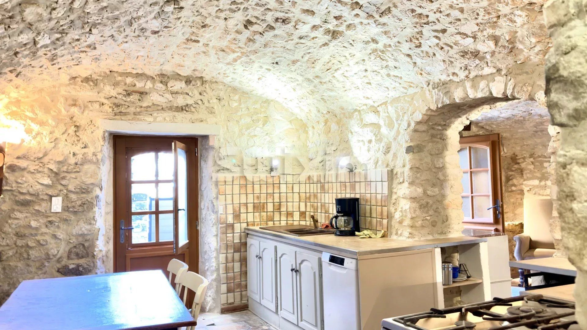 haus 4 Zimmer zum verkauf auf Uzès (30700)