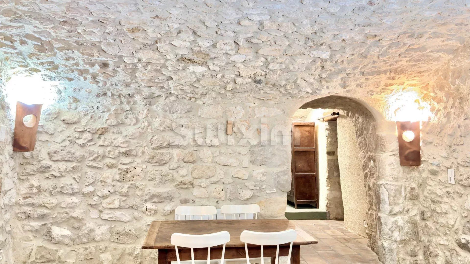 haus 4 Zimmer zum verkauf auf Uzès (30700)