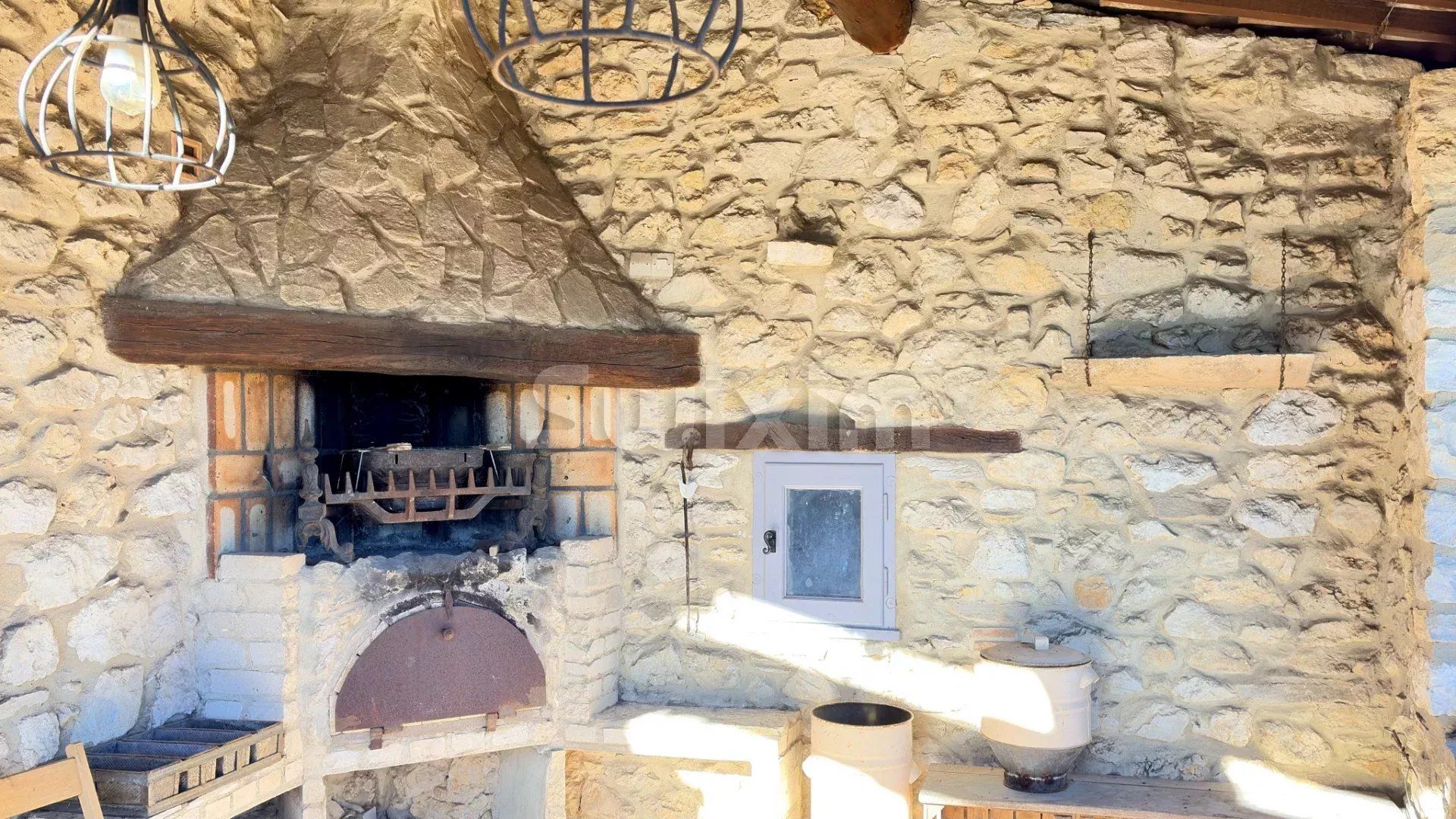 haus 4 Zimmer zum verkauf auf Uzès (30700)