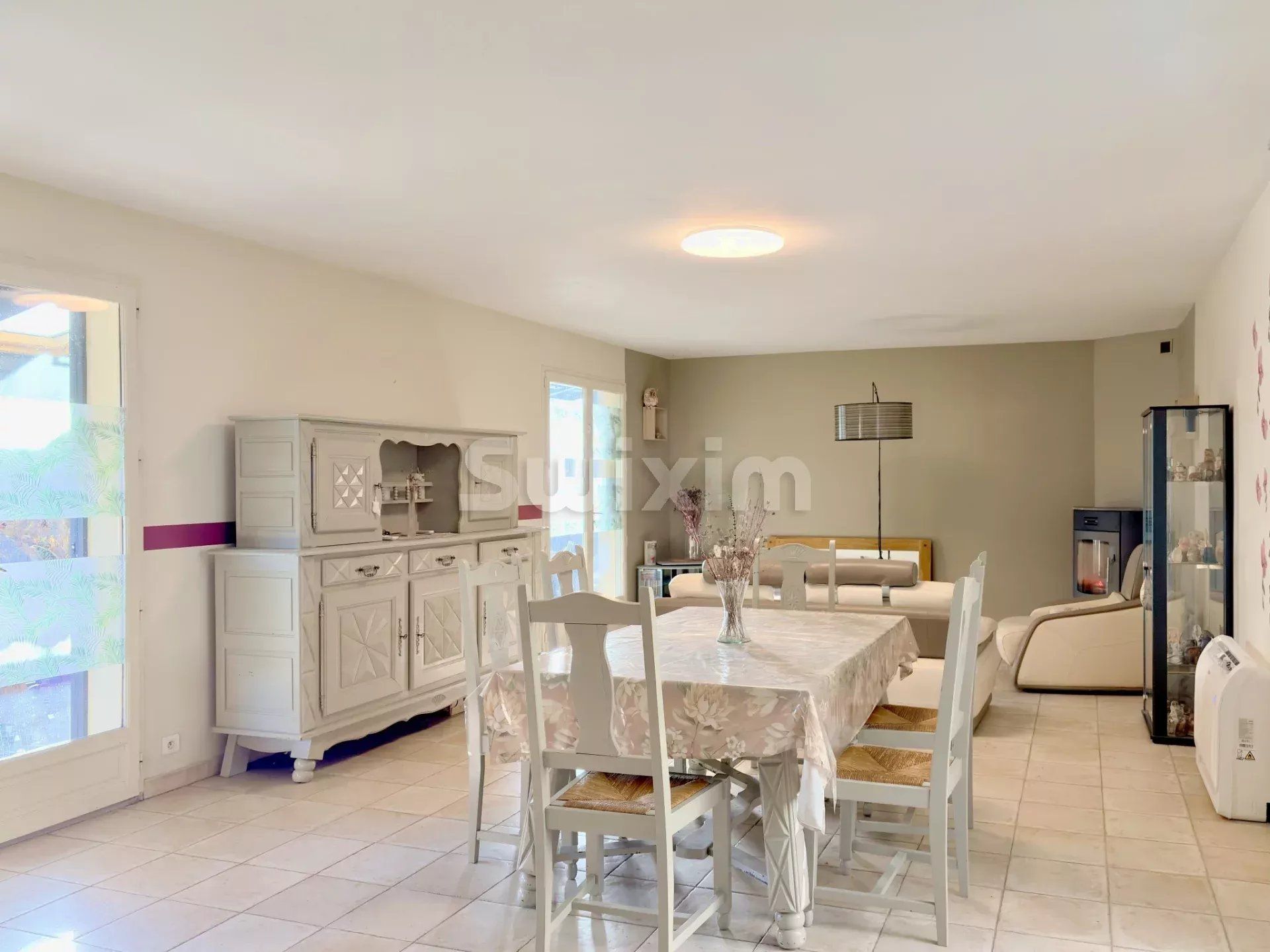 house 4 Rooms for sale on Uzès (30700)