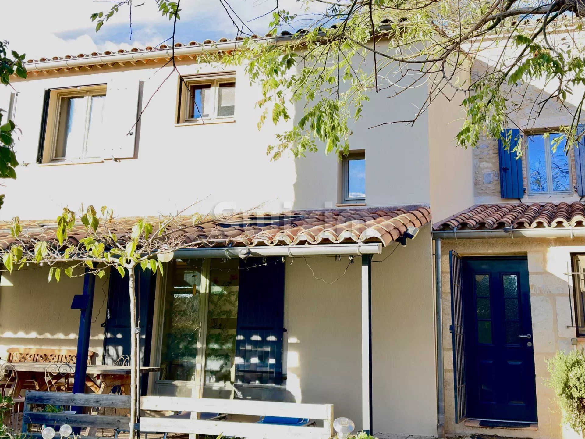 casa 4 Camere in vendita su Uzès (30700)