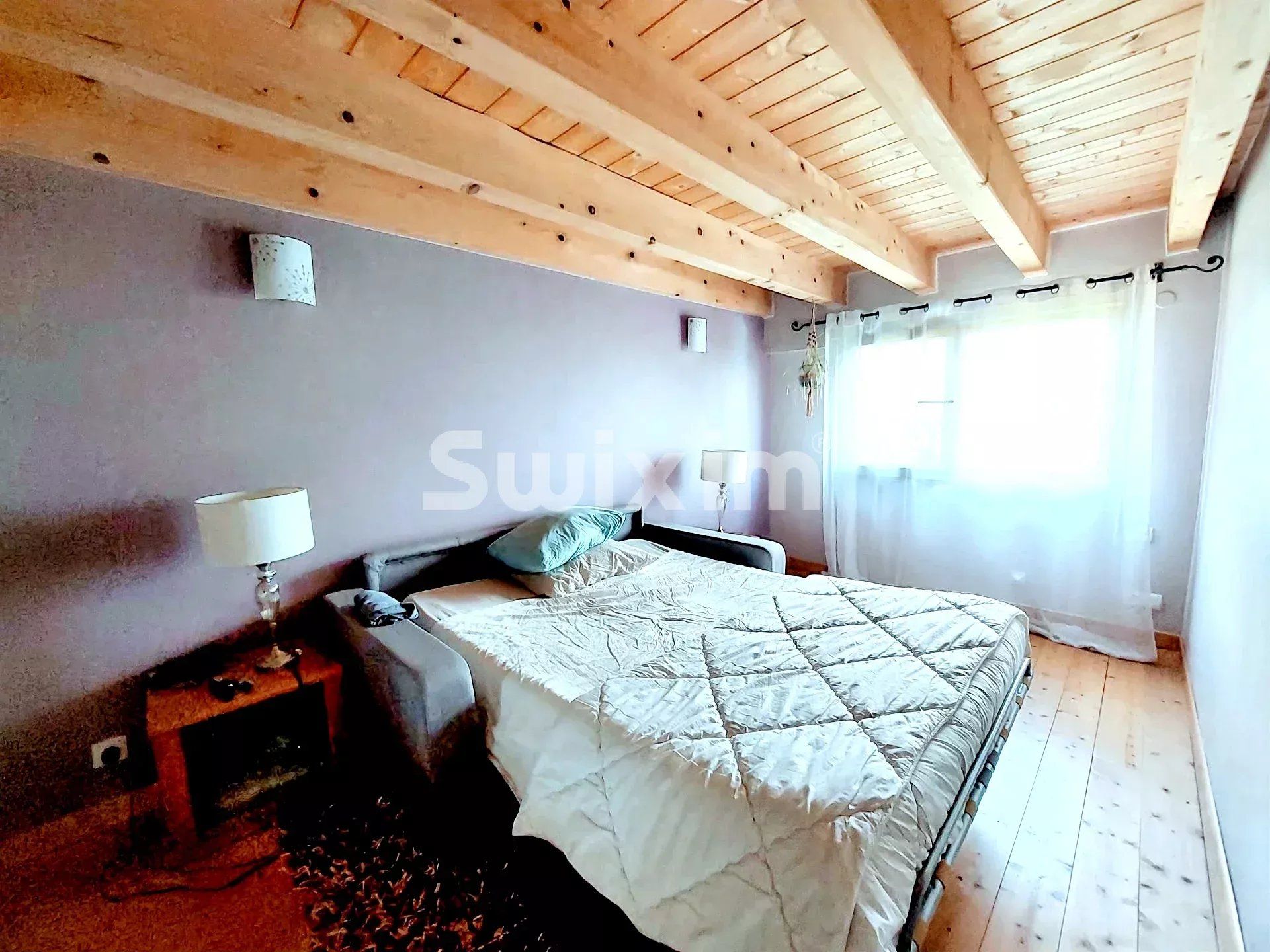 casa 6 Camere in vendita su Saint-Genis-Pouilly (01630)