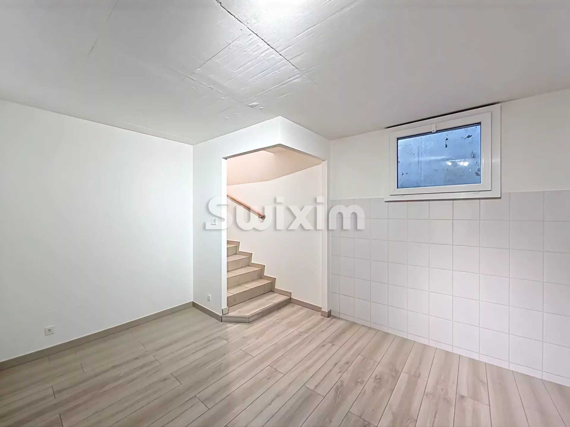 house 5 Rooms for sale on Veyrier (1255)