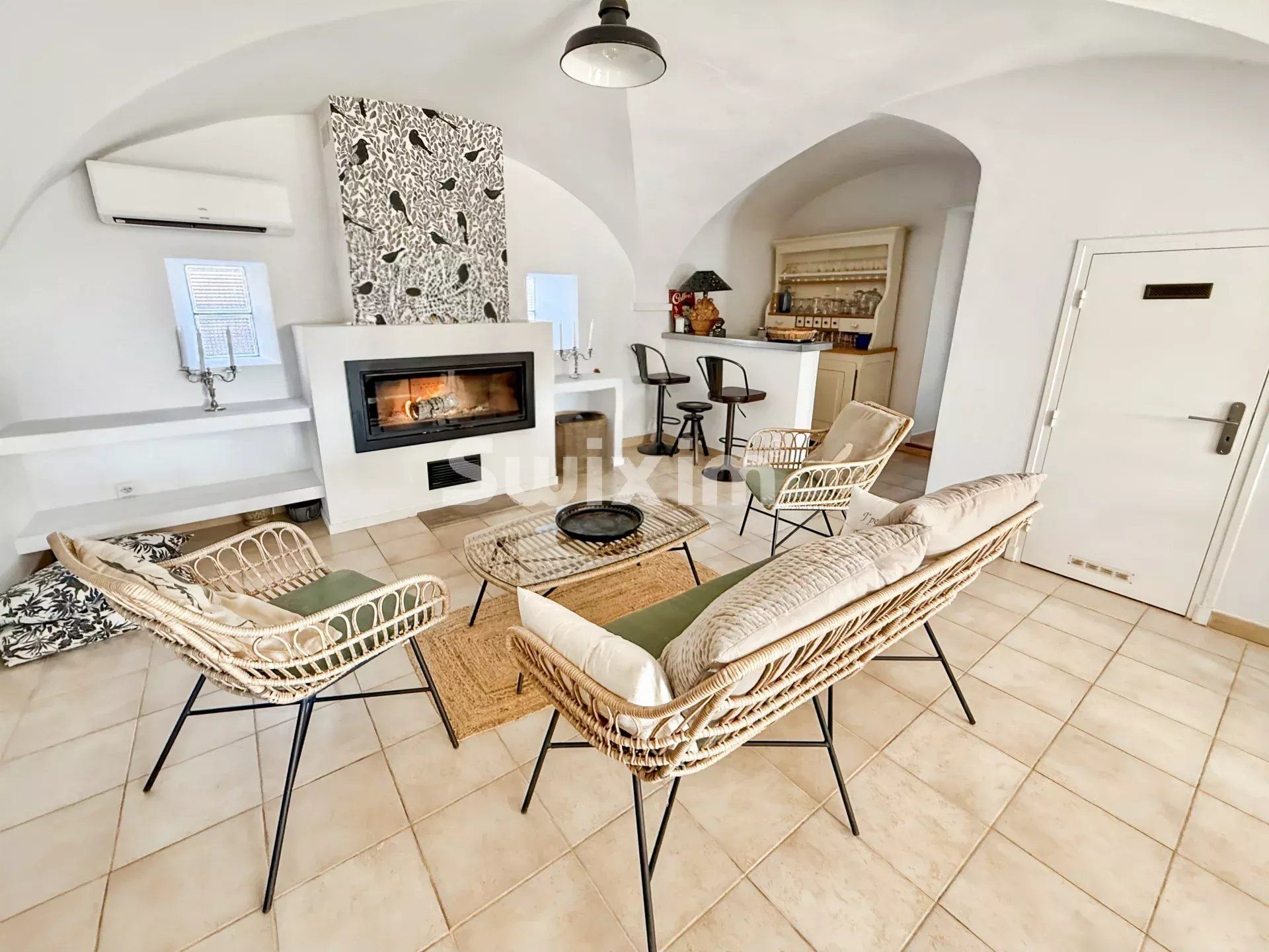 casa 9 Camere in vendita su Saint-Marcel-lès-Sauzet (26740)