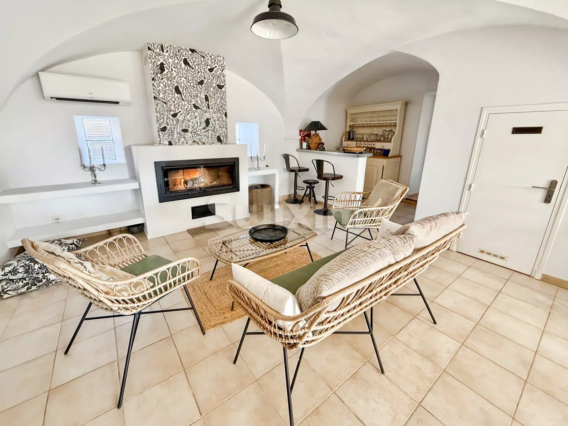 casa 9 Camere in vendita su Saint-Marcel-lès-Sauzet (26740)