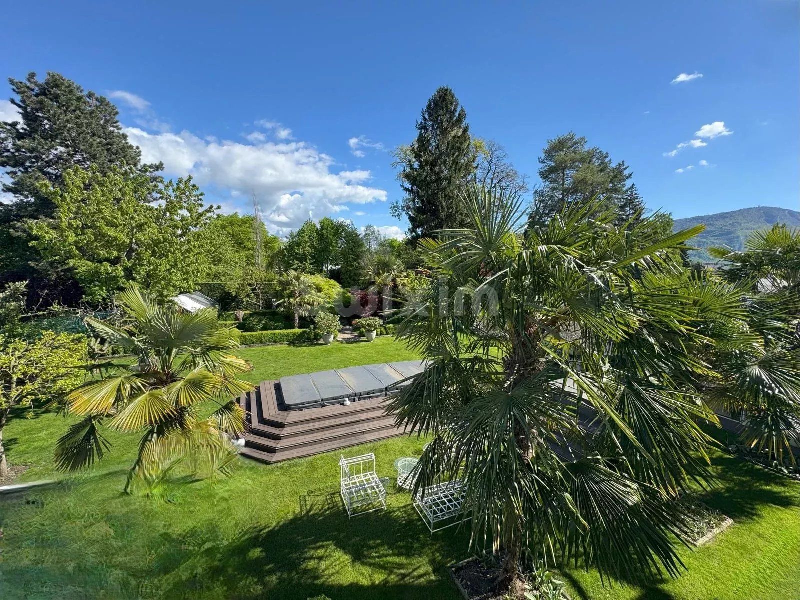 maison 8 Pièces en vente sur Thônex (1226)