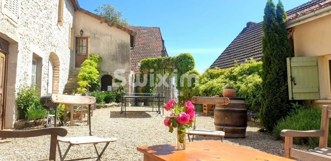 Sale House Beaune 7&nbsp;Rooms 235&nbsp;m²