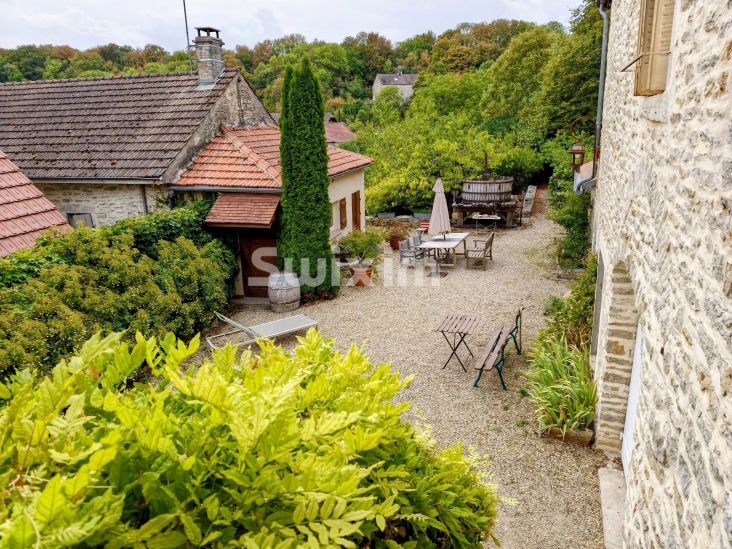 Vente Maison Saint-Romain 7&nbsp;Pièces 235&nbsp;m²
