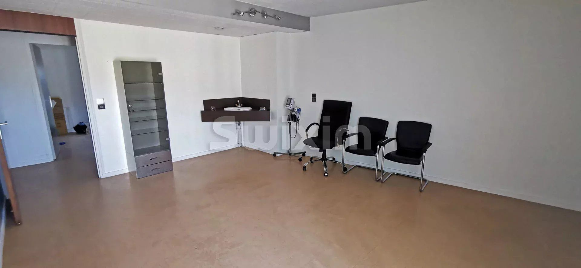 edificio 7 Salas en venta en Chaussin (39120)