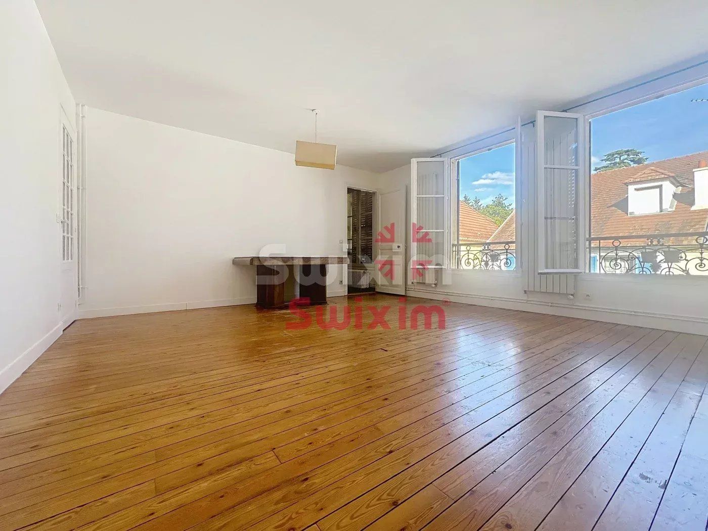 apartment 5 Rooms for sale on Triel-sur-Seine (78510)