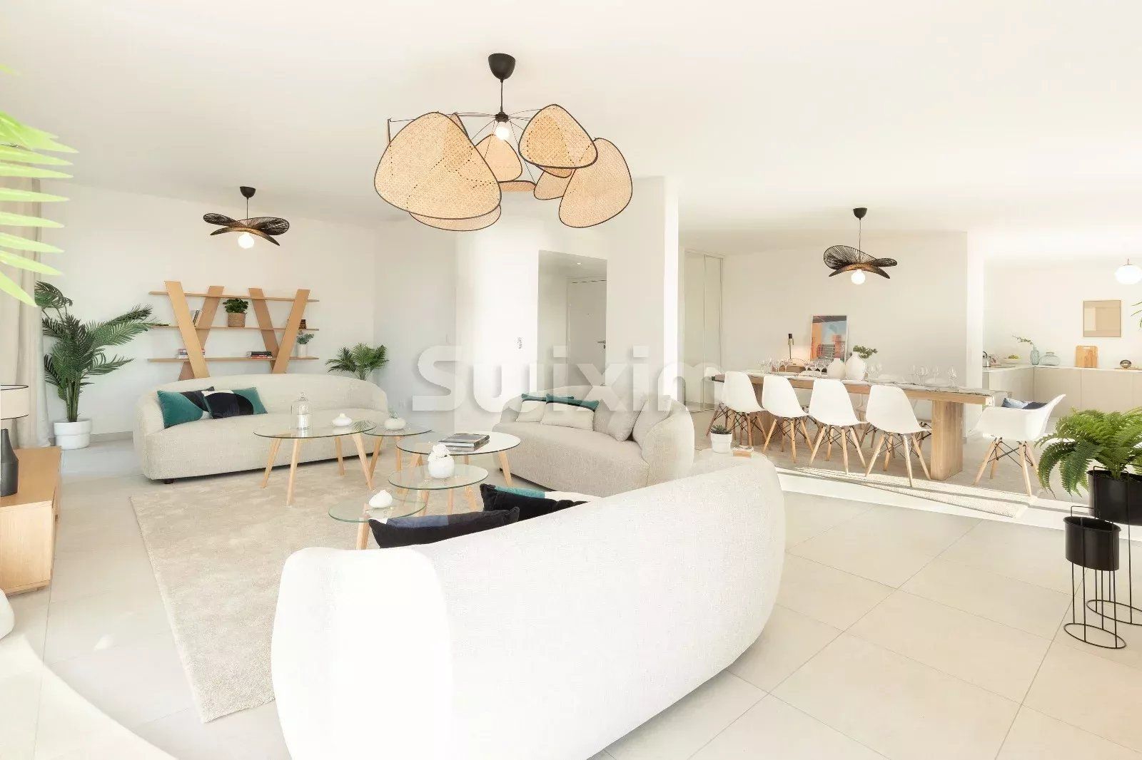 apartment 4 Rooms for sale on Nice (06000)