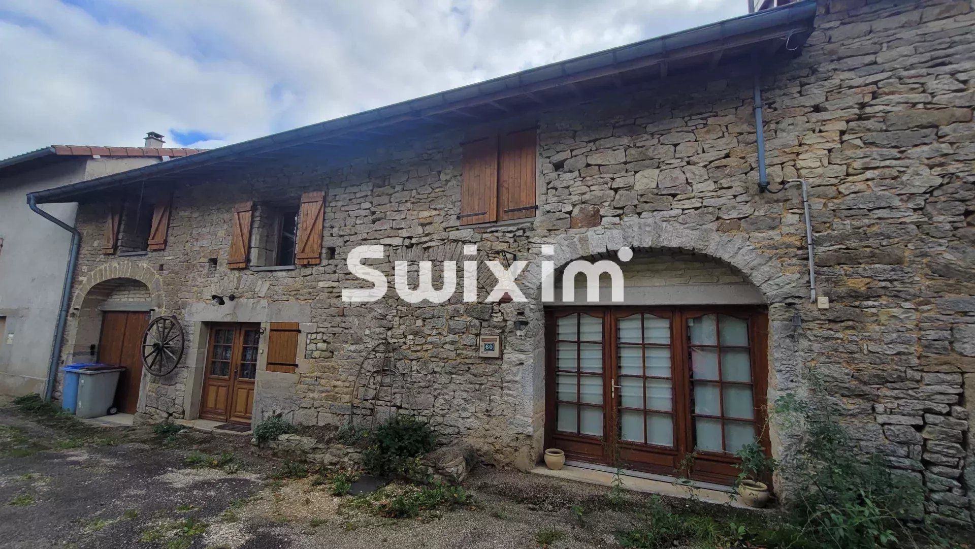 casa 5 Quartos para venda sobre Cuiseaux (71480)