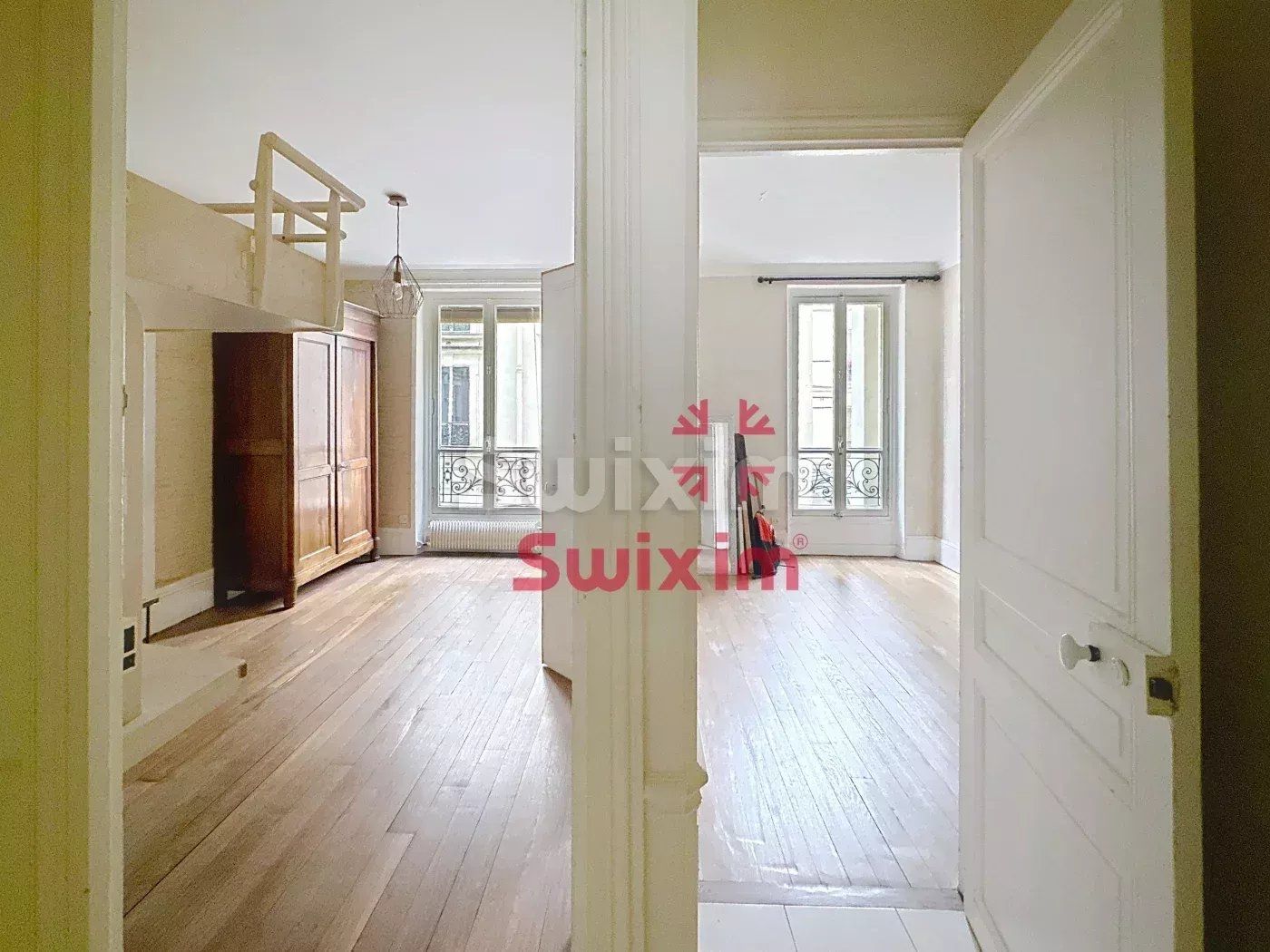 apartment 4 Rooms for sale on Paris 18ème (75018)