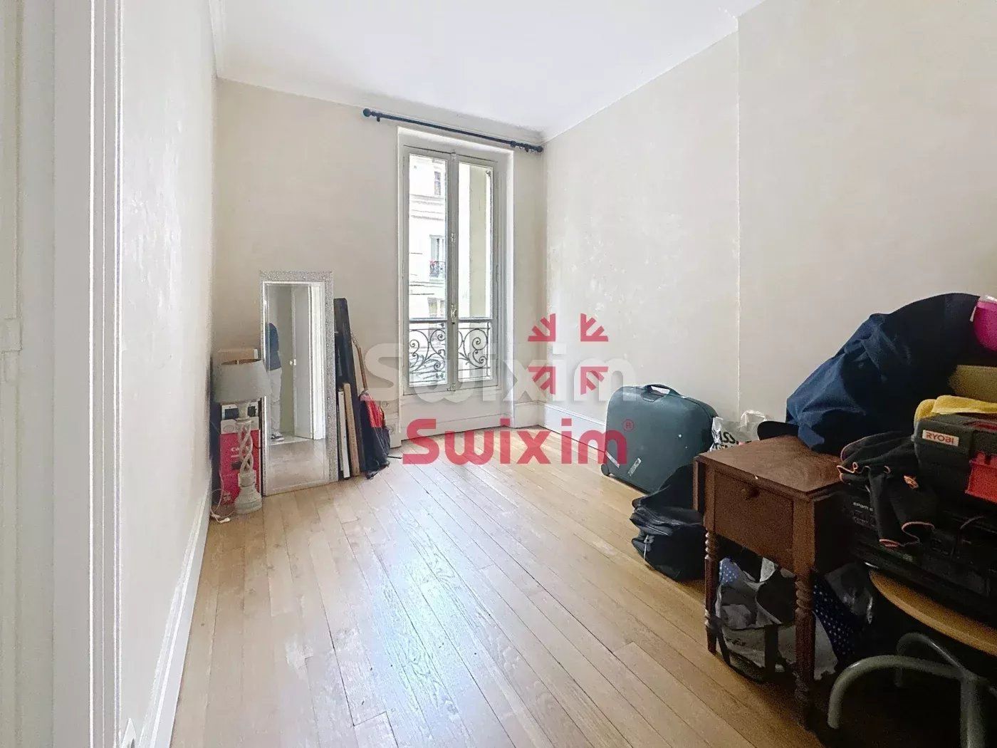 apartment 4 Rooms for sale on Paris 18ème (75018)