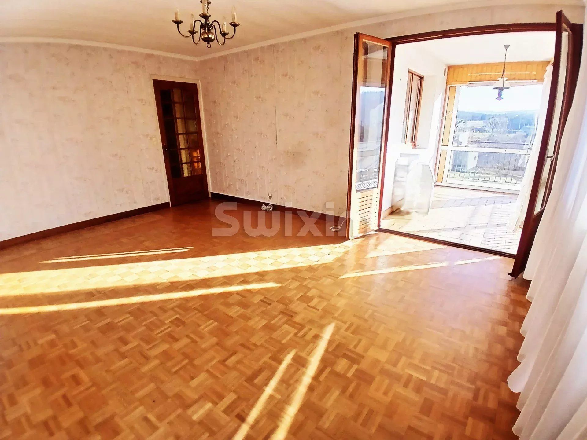 casa 9 Salas en venta en Champagnole (39300)