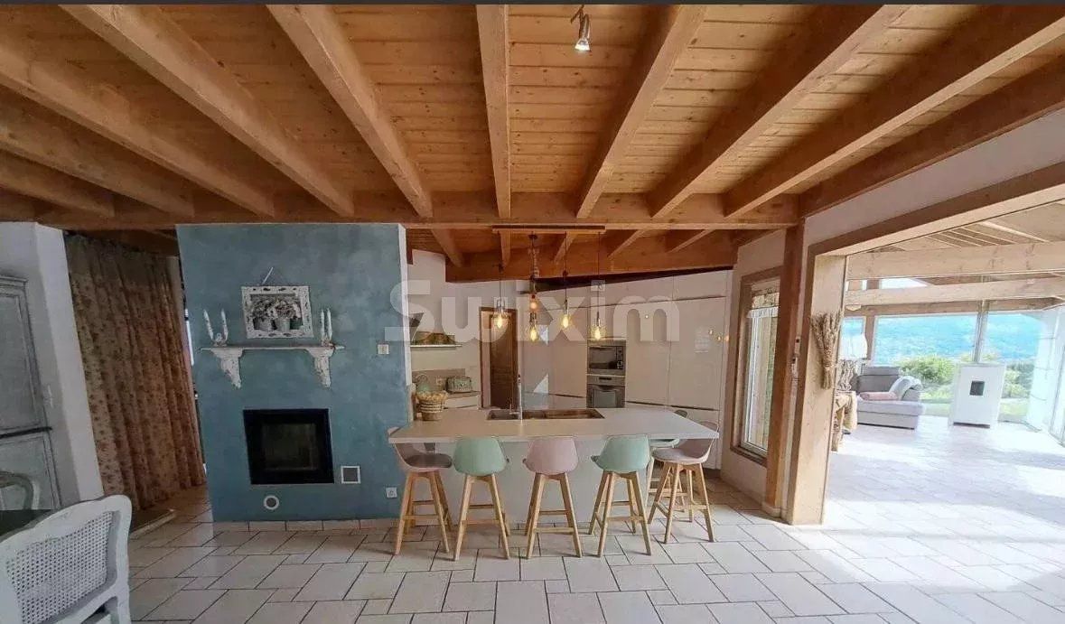 villa 7 Pièces en vente sur Domancy (74700)