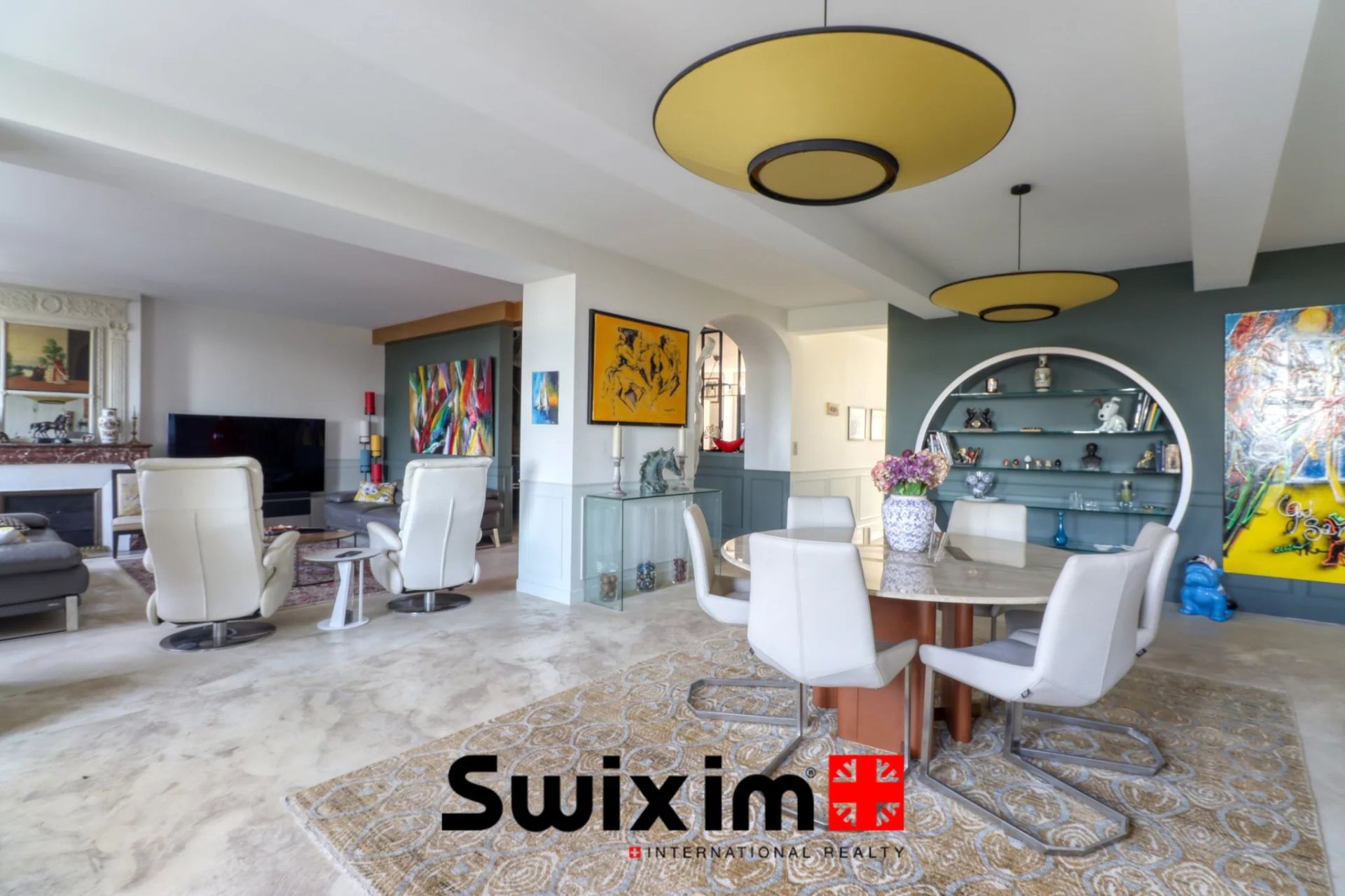 house 10 Rooms for sale on Saint-Estèphe (33180)