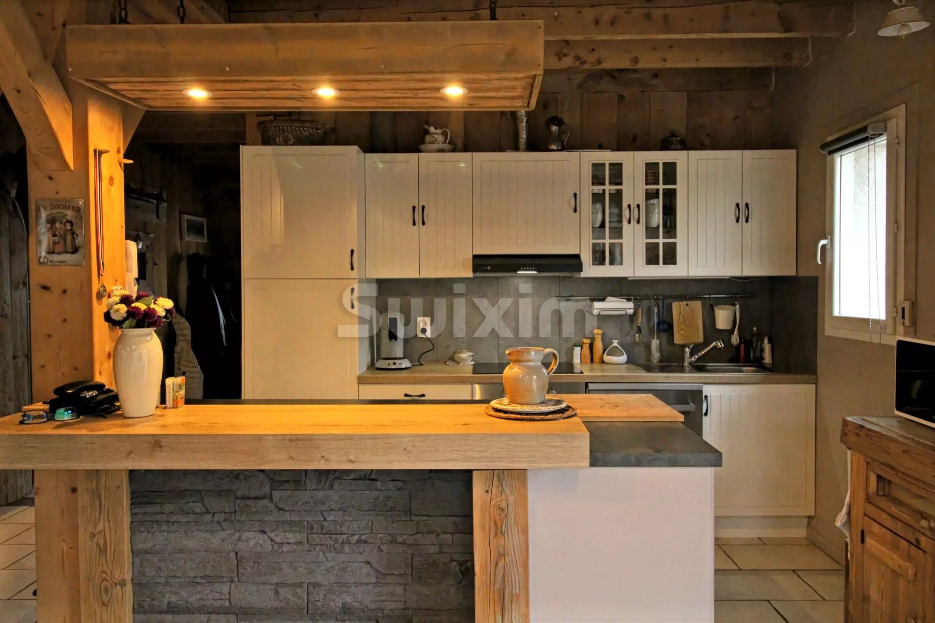 house 5 Rooms for sale on Bois-d'Amont (39220)