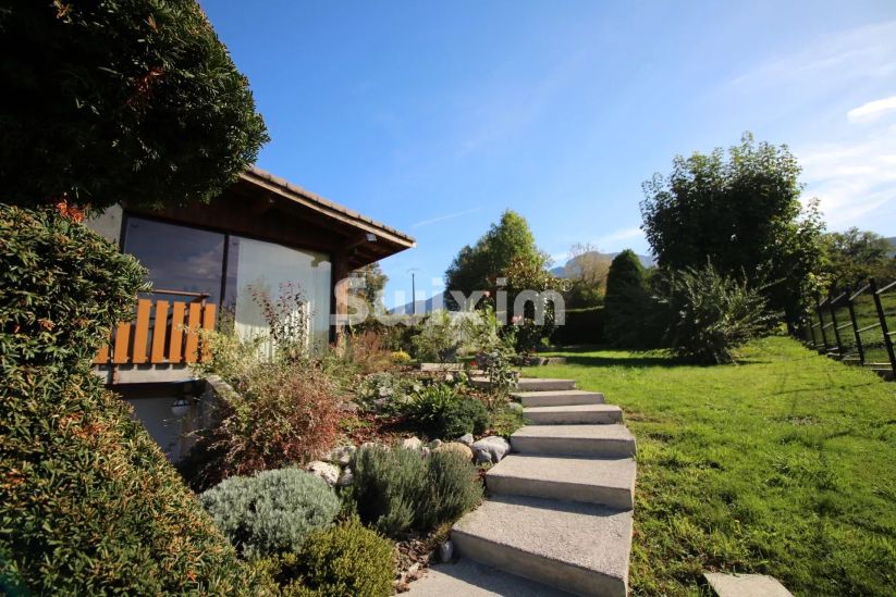 Vente Villa Villaz 10&nbsp;Pièces 226&nbsp;m²
