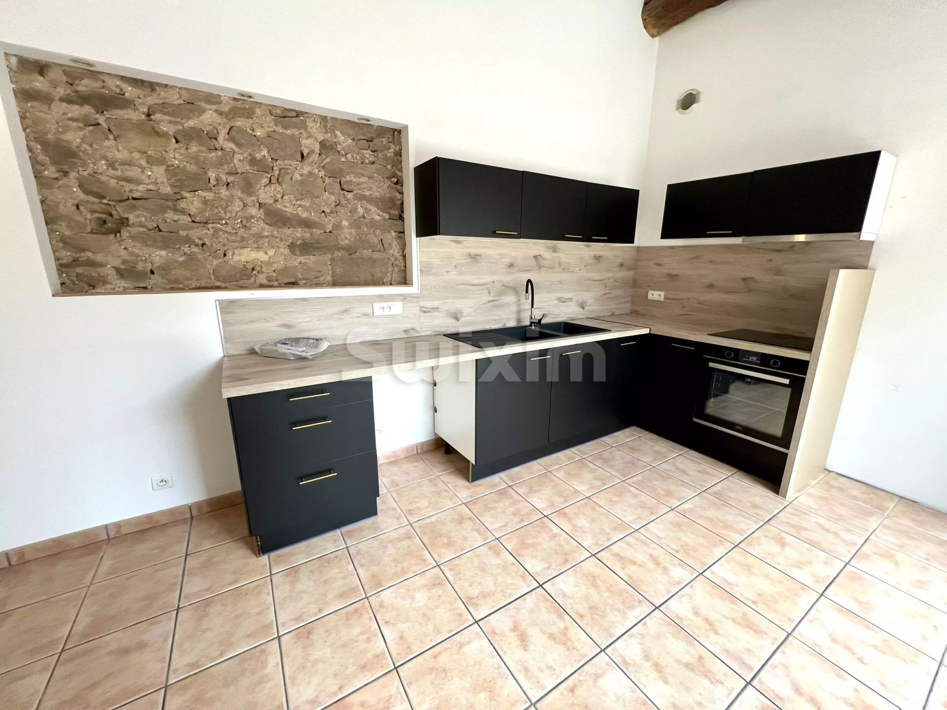 house 4 Rooms for sale on Castelnau-d'Aude (11700)