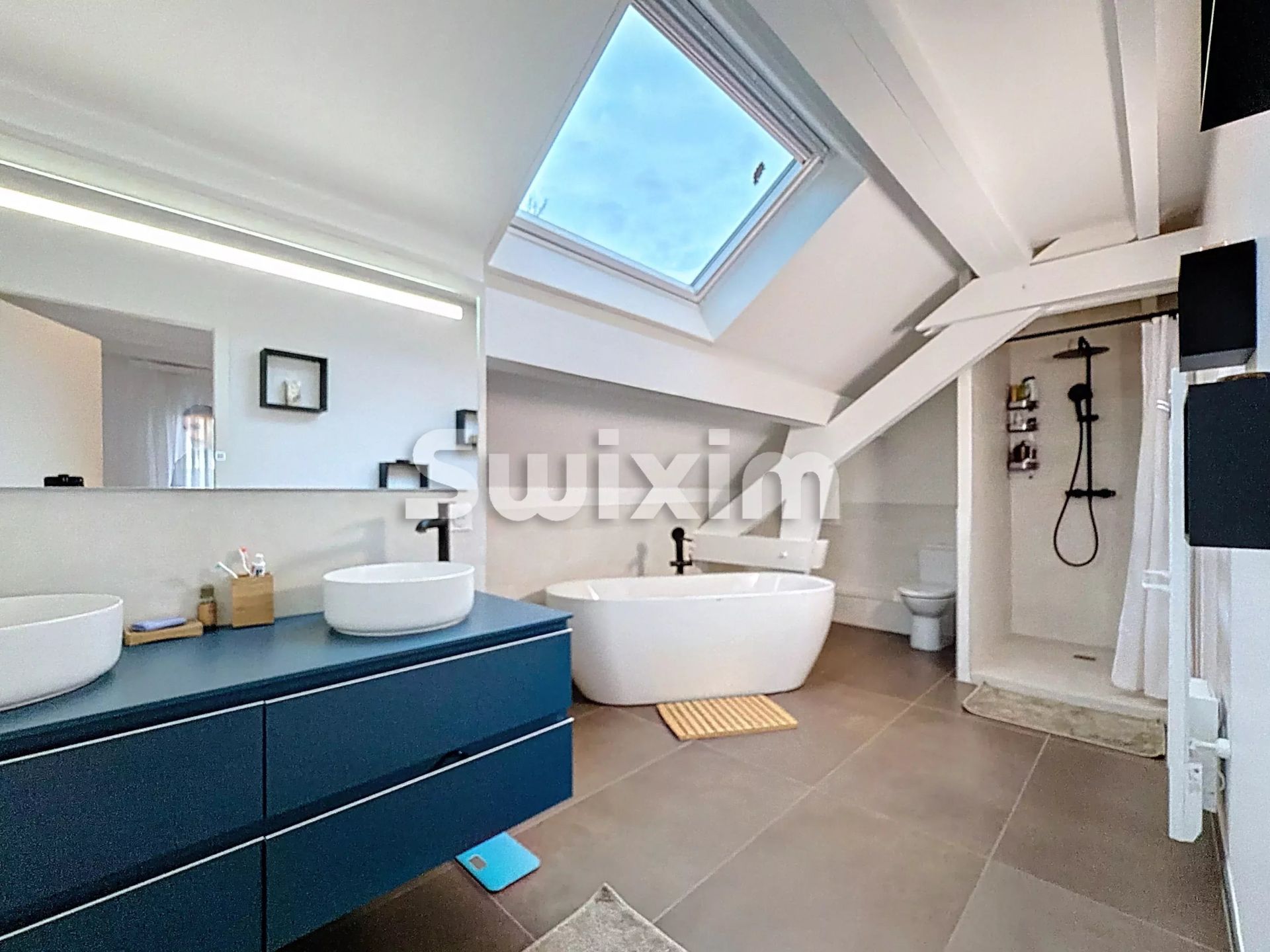 maison 8 Pièces en vente sur Échenevex (01170)