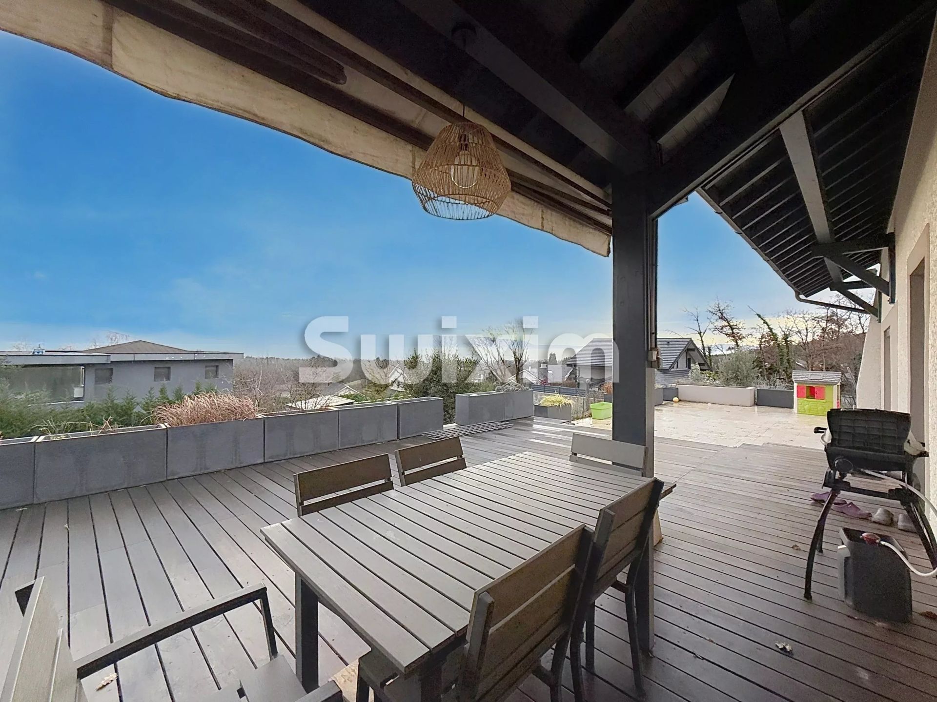 maison 8 Pièces en vente sur Échenevex (01170)