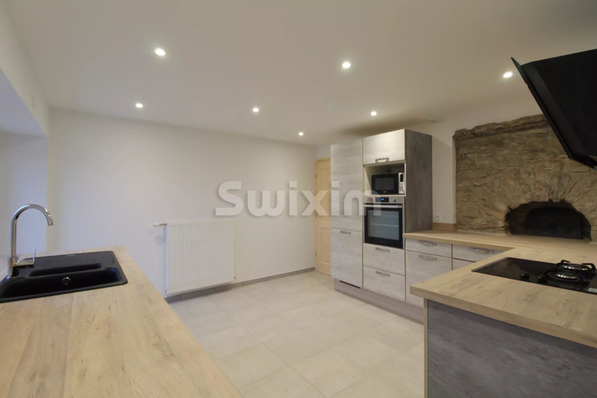 house 5 Rooms for sale on Maîche (25120)