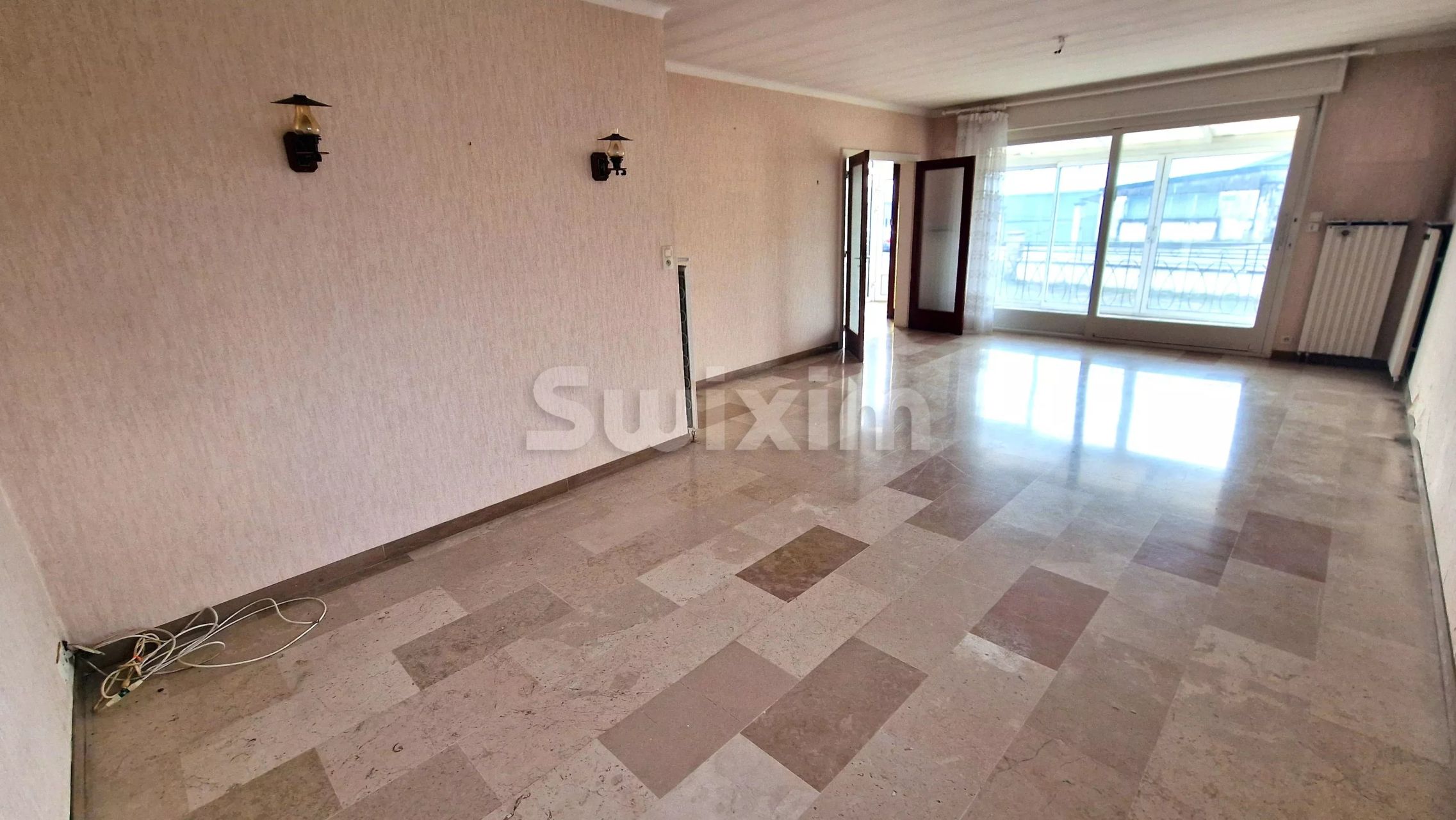 house 7 Rooms for sale on Marnay (70150)