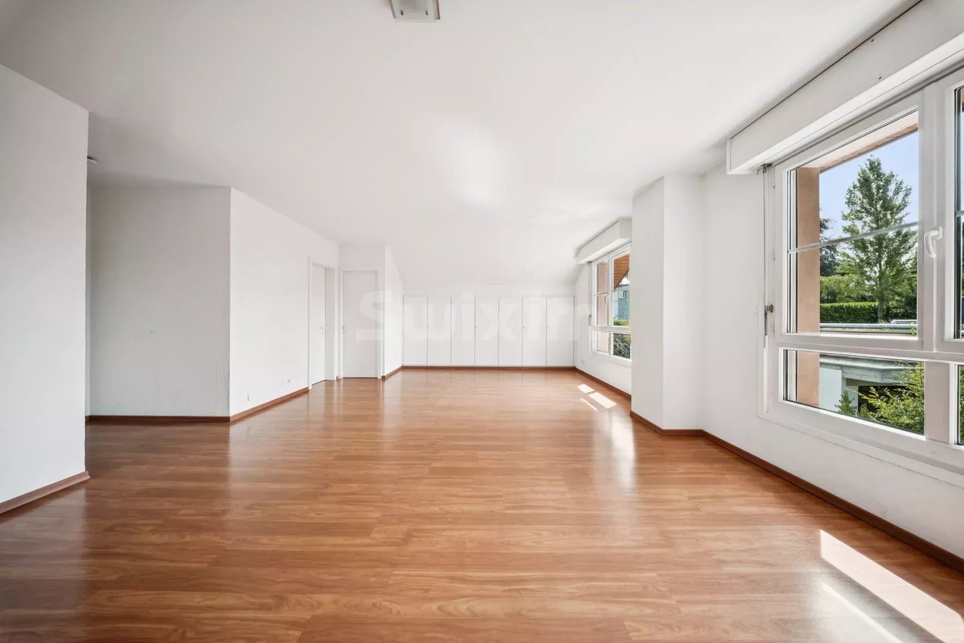 casa 10 Quartos para venda sobre Plan-les-Ouates (1228)