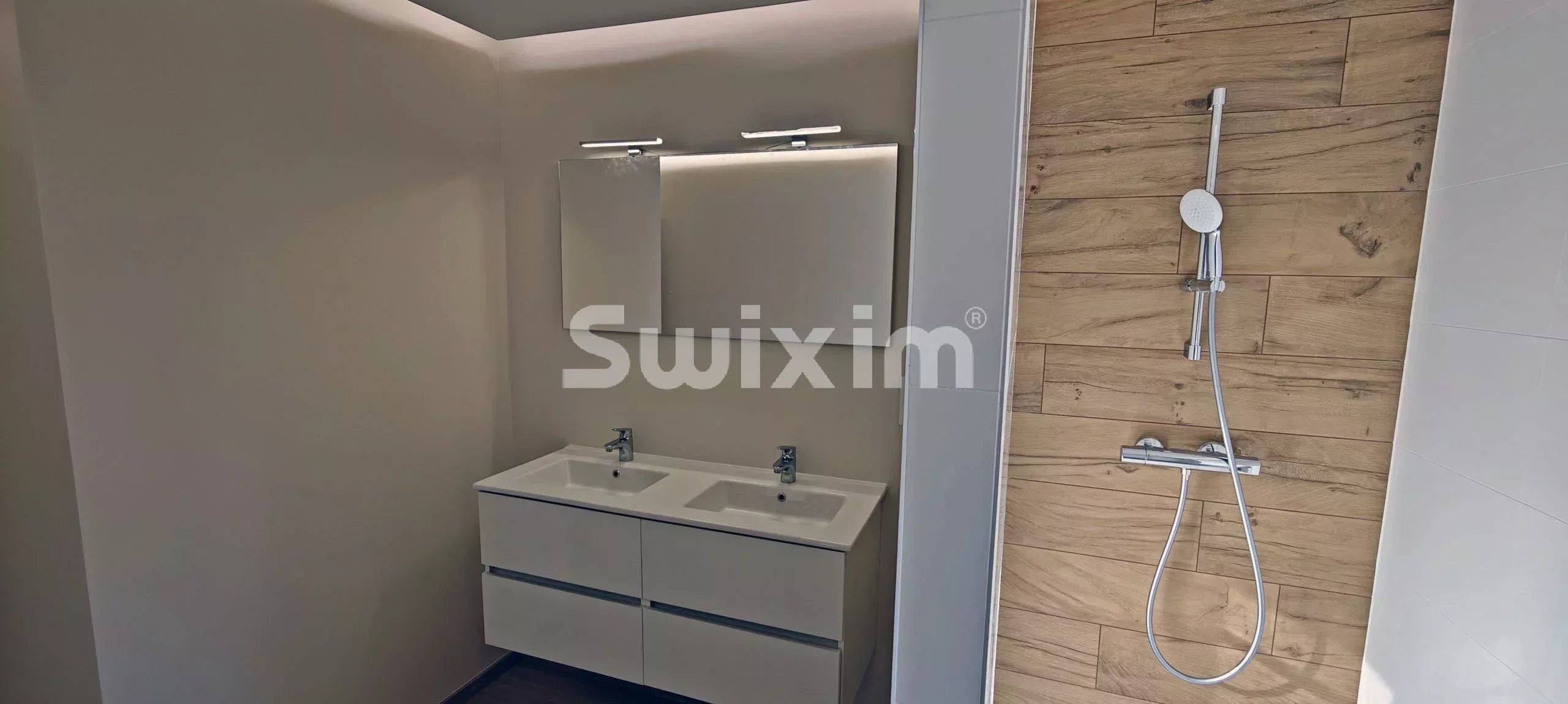 appartement 4 Pièces en vente sur Le Deschaux (39120)