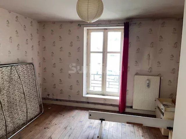 house 6 Rooms for sale on Nomeny (54610)