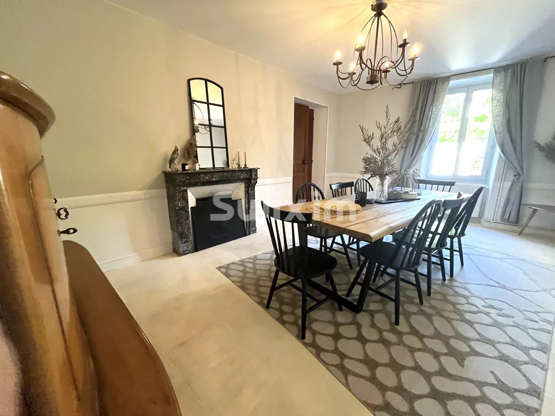 casa 10 Salas en venta en Grignan (26230)