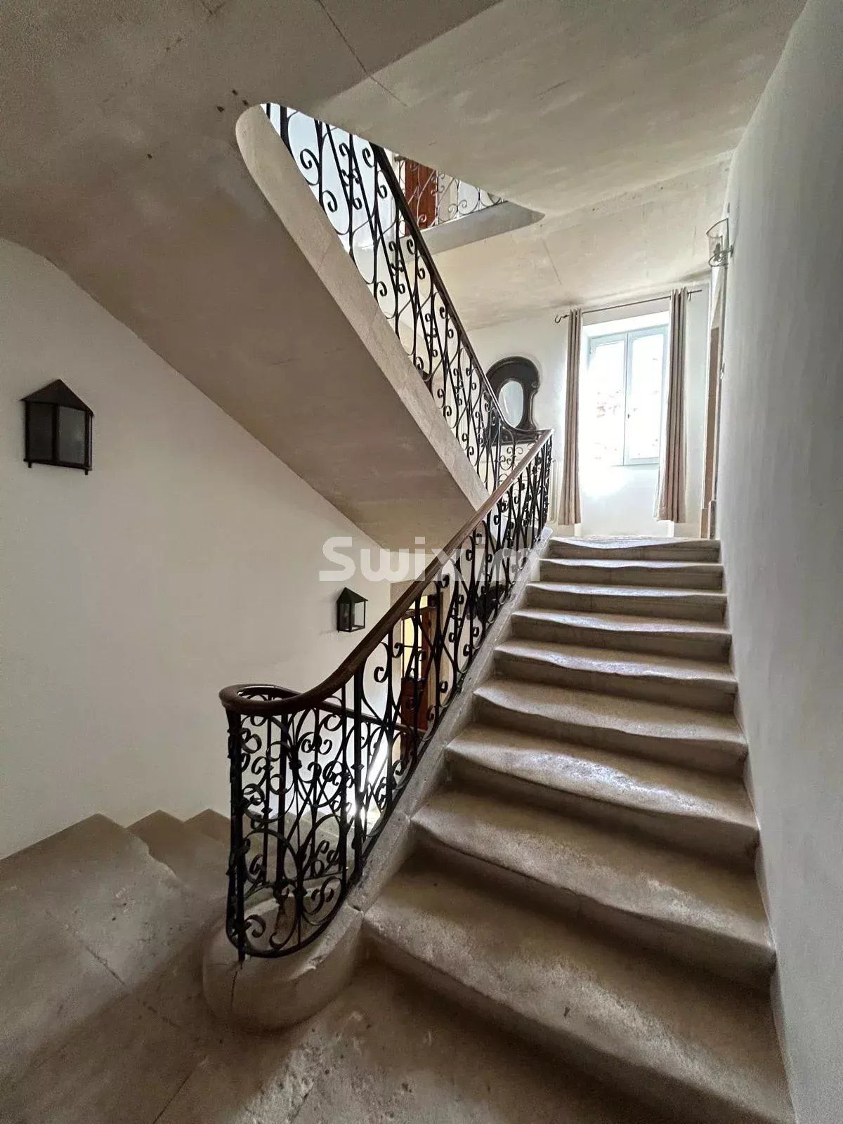 maison 10 Pièces en vente sur Grignan (26230)