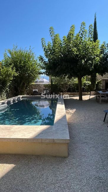 Vente Maison Grignan 10&nbsp;Pièces 280&nbsp;m²
