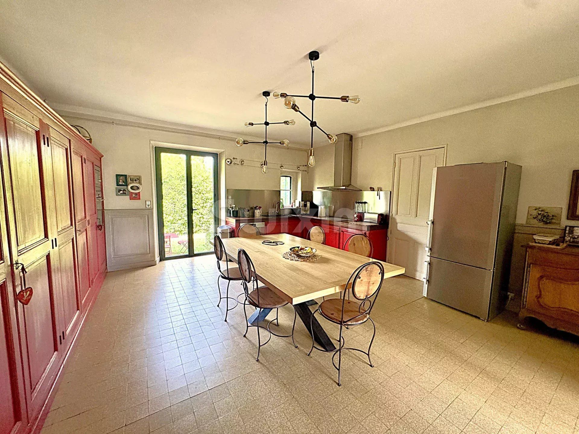 mas 8 Rooms for sale on Alès (30100)