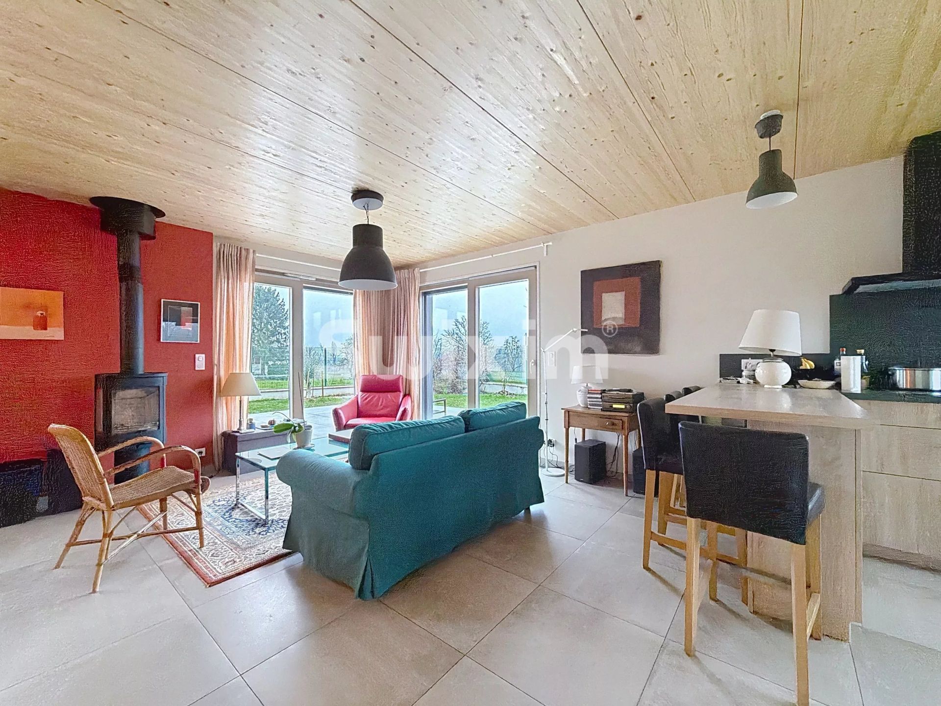 casa 6 Camere in vendita su Échenevex (01170)