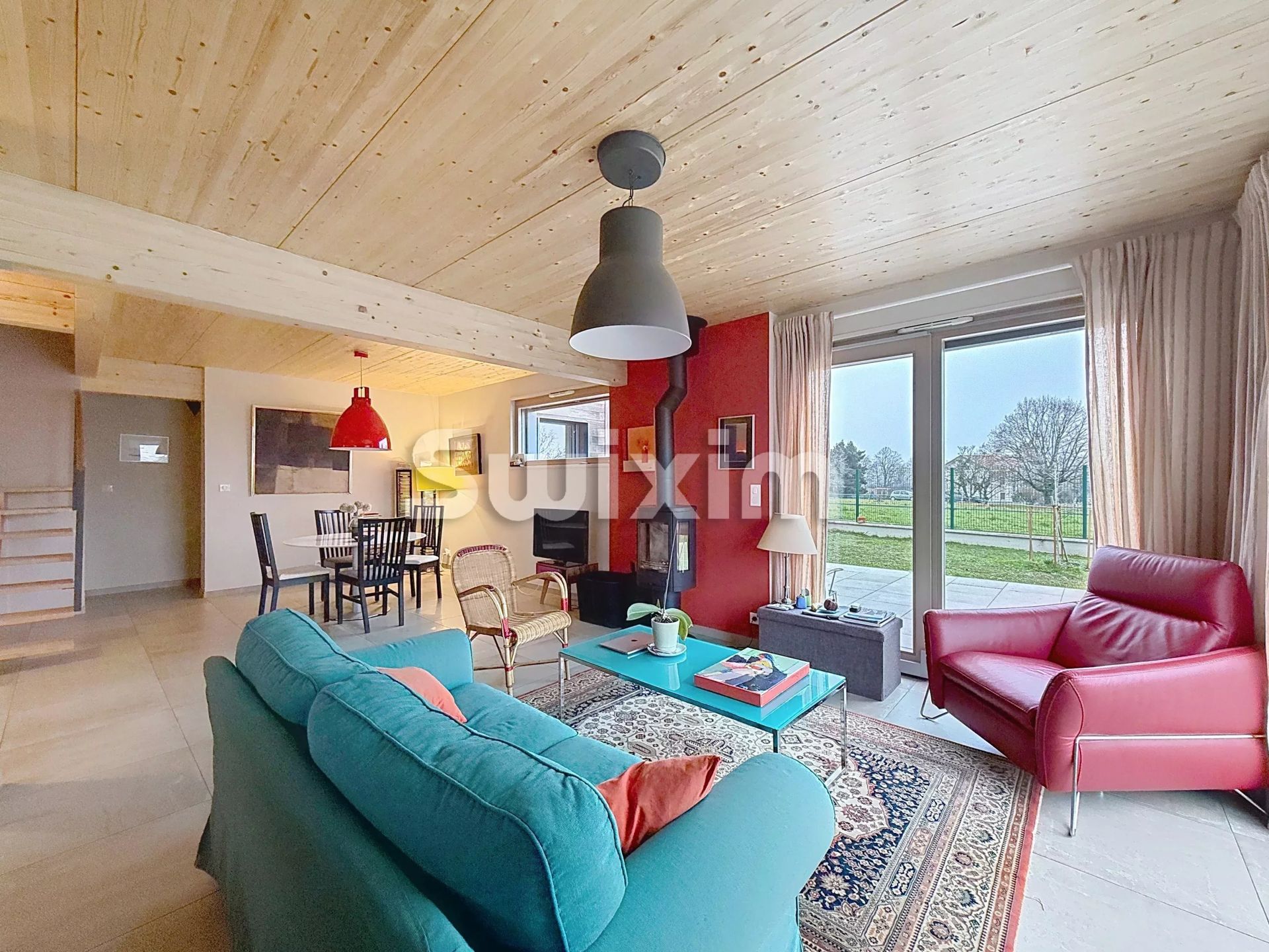 casa 6 Camere in vendita su Échenevex (01170)